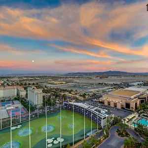 https://mgm-signature-tower-3-w-extended-balcony.las-vegashotels.net